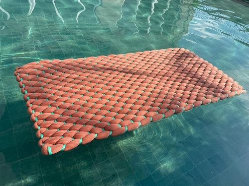 Rede Flutuante Feito em Tricô Náutico (tapete flutuante )