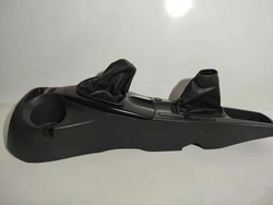 CONSOLE CENTRAL FORD FOCUS 2.0L HA 2007 (id:7065)