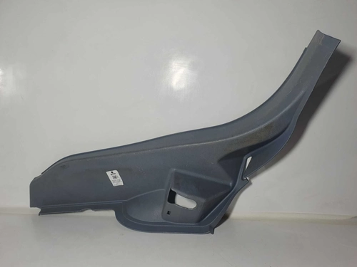 MOLDURA LATERAL BANCO TRASEIRO VECTRA ELEGANCE 2.0 2006 LE (ID:12630)