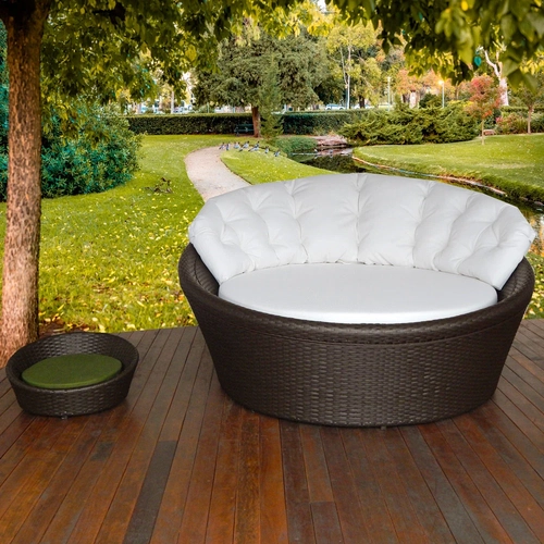 Chaise Redonda de Alumínio e Fibra Sintética Copacabana 190cm com Chaise Pet