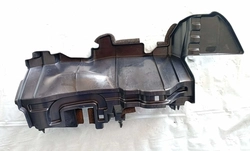 Defletor Radiador Hilux 2016/2020 Dir. (ID:17782)