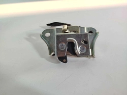 FECHADURA TRAVA DO ENCOSTO BANCO TRASEIRO FIAT TORO 2016 A 2020 (ID:1032)