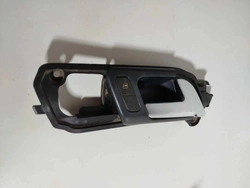 MAÇANETA DIANTEIRA DIREITA POLO 2007 (ID:4284)