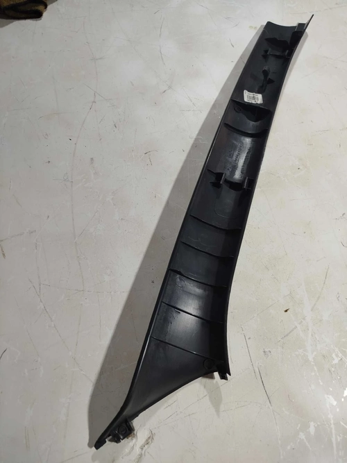 Moldura Coluna Parabrisa esquerdo Renault Duster 2013 (ID:1655)