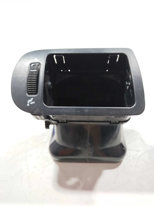 Difusor de ar lado direito Fiat Palio Siena Strada 2001 (ID:389)