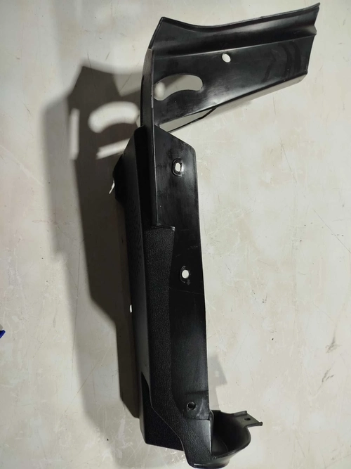 Suporte tampão porta malas bagagito Fiat uno 2013 (ID:1442)