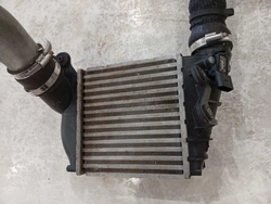 Intercooler Vw Jetta Gli 2003/2005 (id:12647)