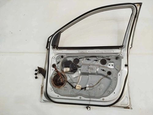 PORTA DIANTEIRA POLO 1.6 2002/2003 LD (id:11637)