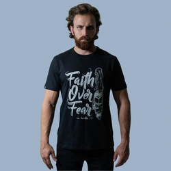 Camiseta Faith - (Invictus)