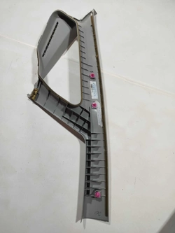 Acabamento coluna para brisa LE parabrisa Honda Fit 2014 (ID:490)