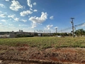 Terreno à venda próximo à UEL com 644 m² e zoneamento misto em Londrina - Portal de Versalhes