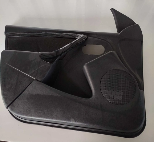 Forro De Porta Diant.l.e Renault Oroch 2015/2021 (id:16627)