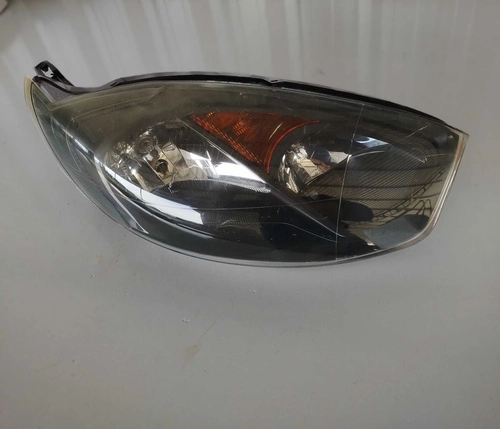 Farol Direito Máscara Negra Ford Fiesta Rocam 2010/2013 (ID:13805)