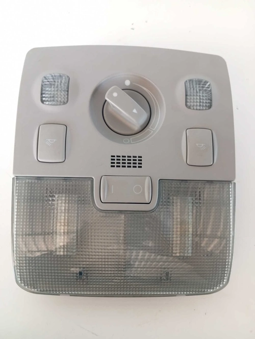 LUZ TETO AUDI A3 1998/2006 (ID:21085)