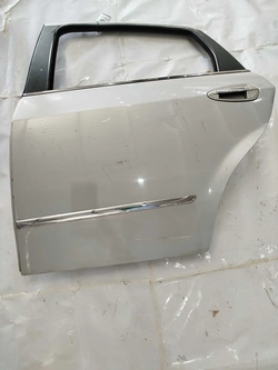 PORTA TRASEIRA FIAT LINEA 2012 LE (ID:3084)