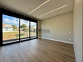 Casa à venda em Londrina, Condomínio Ville Campestre, com 3 suítes, com 317.88 m²
