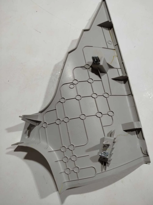 Moldura interna traseira direita prisma/ Onix 2019 (ID:228)