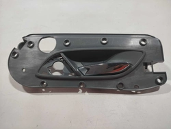Maçaneta interna traseira LD Fiat Punto 2010 (ID:544)