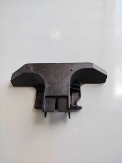 SUPORTE CONSOLE CENTRAL DIANT. TRÁS. VW GOLF GTI 2015 2.0 (ID:21109)