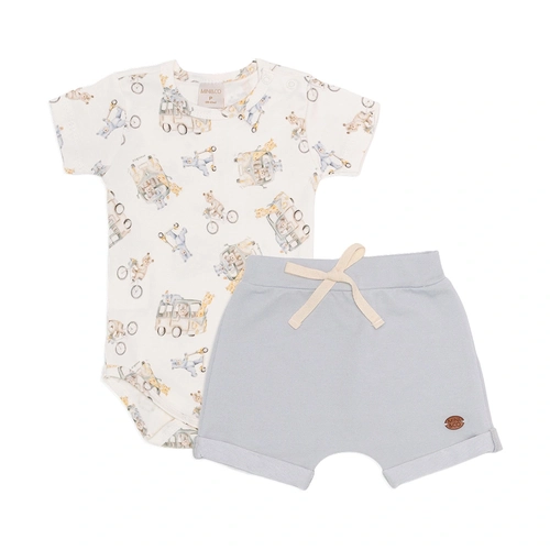 Conjunto Body Manga Curta e Shorts Barra Virada Suedine Masculino - Bichinhos Transporte