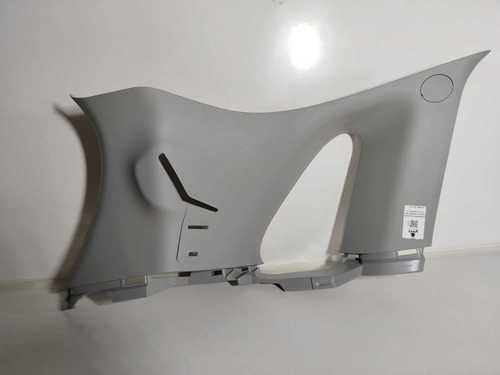 ACABAMENTO MOLDURA COLUNA TRASEIRA ASX 2.0 CVT 2018/2019 LE (ID:10167)