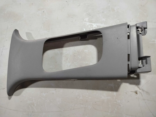 Acabamento coluna central superior esquerdo Hyundai HB20 2012/2019 (ID:1826)