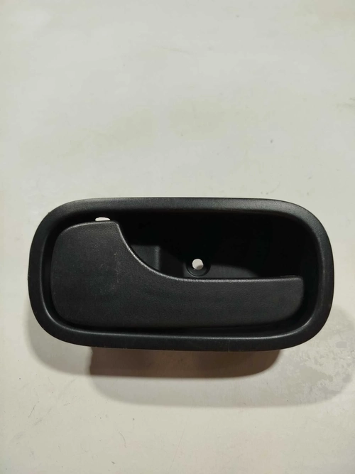 Maçaneta interna porta dianteira LE Fiat uno 2013 (ID:625)