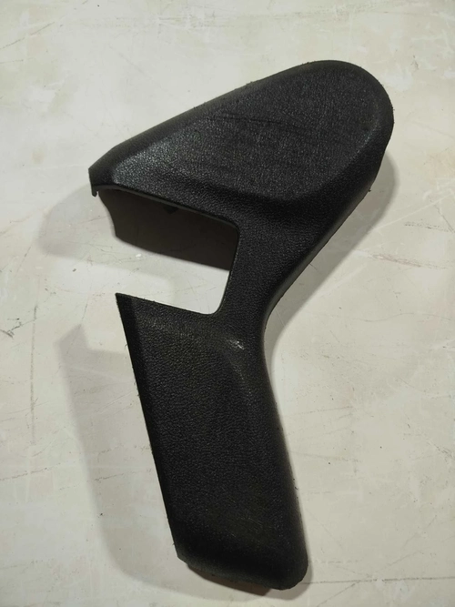 Acabamento lateral banco prisma 2015 (ID:1466)