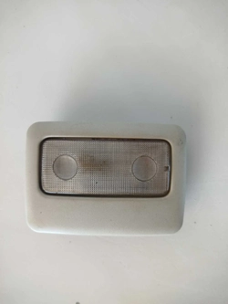 Luz Cortesia Fiat Strada 2014/2017 (ID:17038)