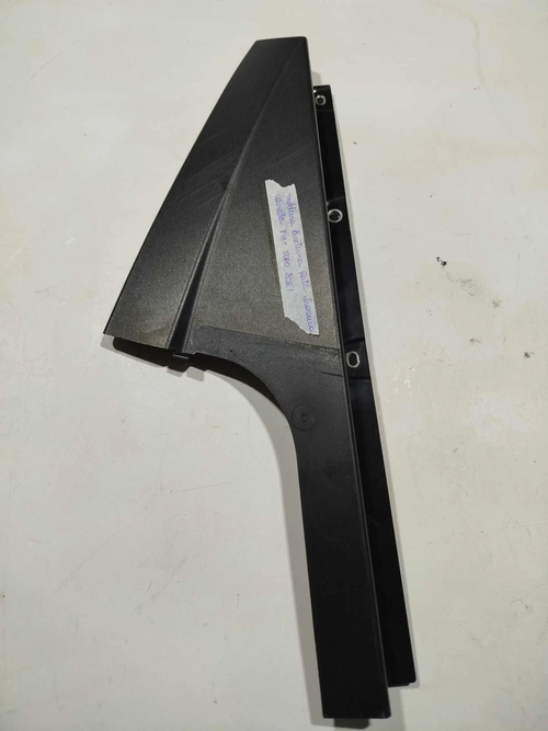 Moldura externa da porta traseira direita Fiat Toro 2021 (ID:304)