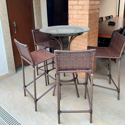 Conjunto Mesa Bistrô 4 Banquetas Fibra Sintética Alumínio Epóxi Maringá