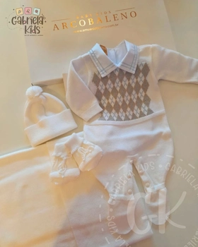 Saída Maternidade Dolce 5 peças Branco Xadrez Masculino