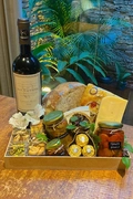 Cesta Vinho e Queijos