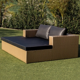 Chaise em Alumínio Epóxi e Fibra Sintética 210X170 cm Dourados