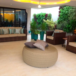 Puff de 120cm em Corda Náutica e Alumínio Hibisco