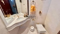 Casa térrea à venda no Bairro Mediterrâneo em Londrina, 302m², 5 quartos e piscina