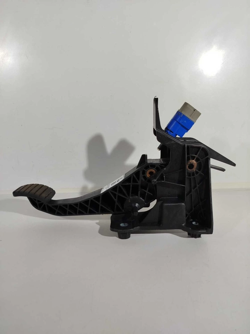 PEDAL EMBREAGEM RENAULT SANDERO 2017 A 2019 (ID:13565)