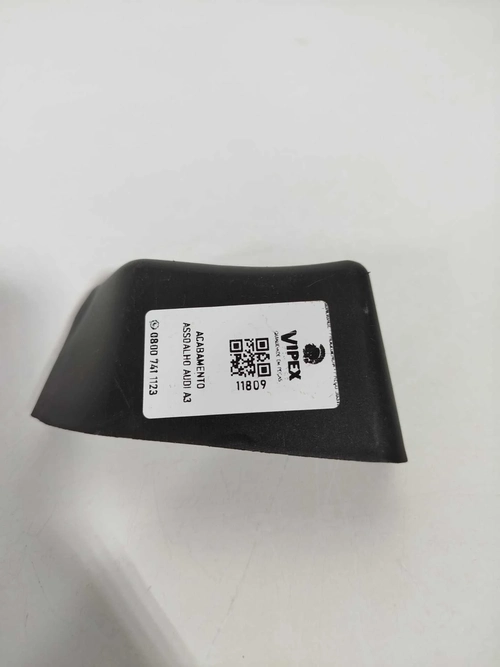 ACABAMENTO ASSOALHO AUDI A3 2015 (ID:11809)