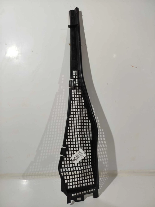 CHURRASQUEIRA/DEFLETOR PARABRISA LE OROCH DYN 1.6 SCE 2022 (Id:10698)