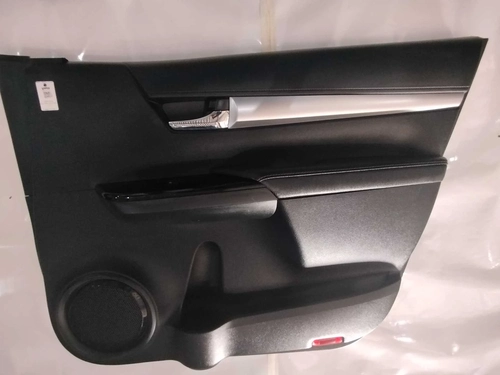 FORRO PORTA DIANTEIRO HILUX 2020 LD (ID:8377)