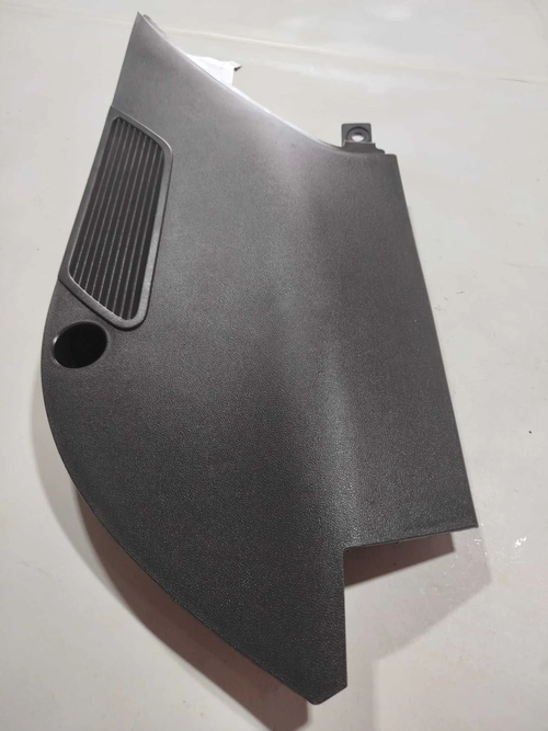 Acabamento lateral interno Fiat Punto LD 2008 (ID:603)