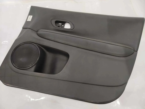 FORRO DE PORTA DIANT C/BOTÃO VIDRO LD HR-V EX CVT 2020 (id:5626)