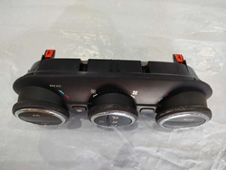 COMANDO AR CONDICIONADO DIGITAL FIAT TORO 2016 A 2020 (ID:1033)