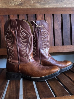 Bota Country Masculina em Couro Marrom Tamanho 42