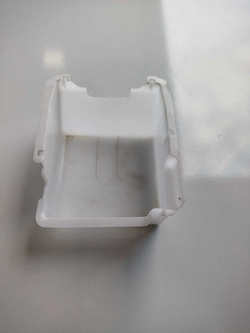 TAMPA CINTO SEGURANÇA DIANT. ESQ. PAJERO FULL 2020 (ID:21059)