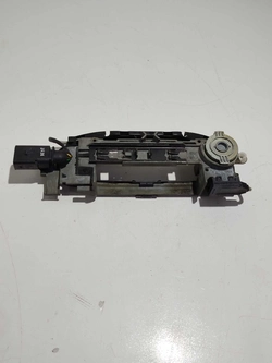 Suporte maçaneta dianteira esquerda do Audi A3 2000 (ID:285)