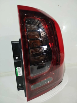 LANTERNA TRASEIRA LD OROCH DYN 1.6 SCE 2022 (Id:5682)