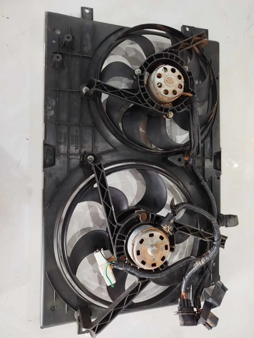 RADIADOR DE AGUA COM VENTOINHA GOLF 1.6 2000 (ID:9229)