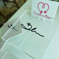 Caixa Seringas da semana - Logo alto relevo inicial ou desenho