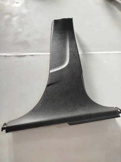 Acabamento coluna central lado direito GM Onix 2019 (ID:173)